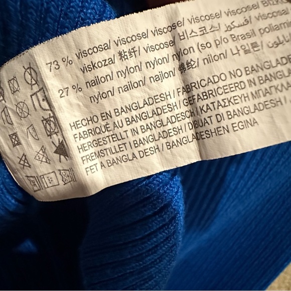 Pull & Bear Long Sleeve Ribbed Royal Blue Crop Top Women’s Size Small - Picture 6 of 6